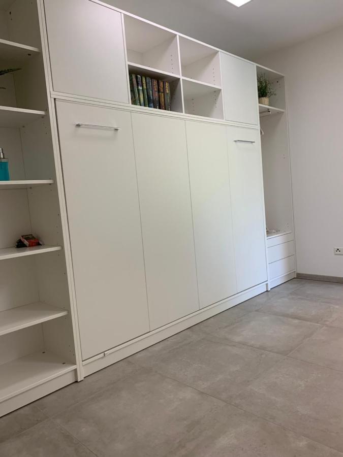 Firmen & Ferienwohnung Brecht 2 Waibstadt Buitenkant foto