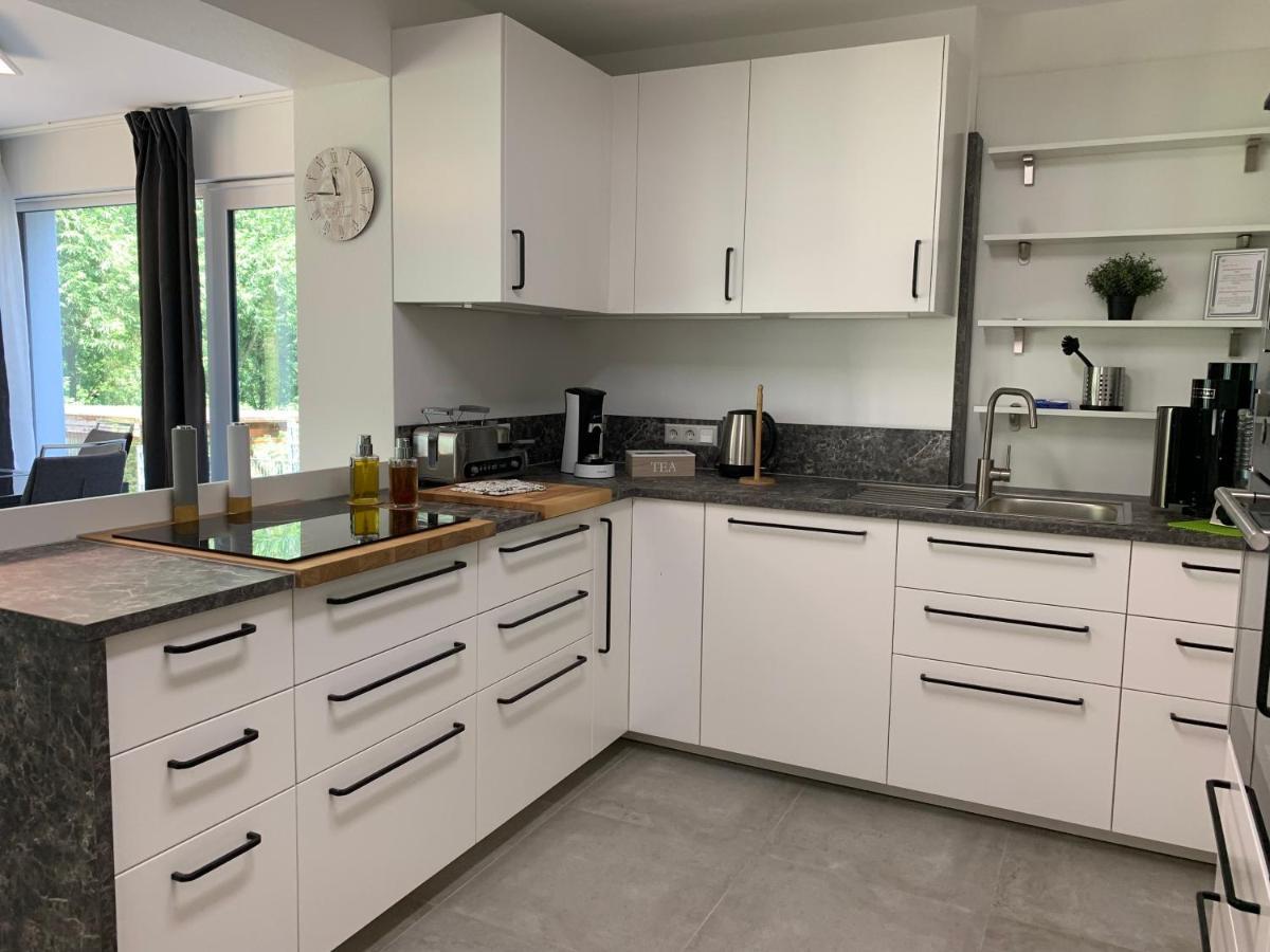Firmen & Ferienwohnung Brecht 2 Waibstadt Buitenkant foto