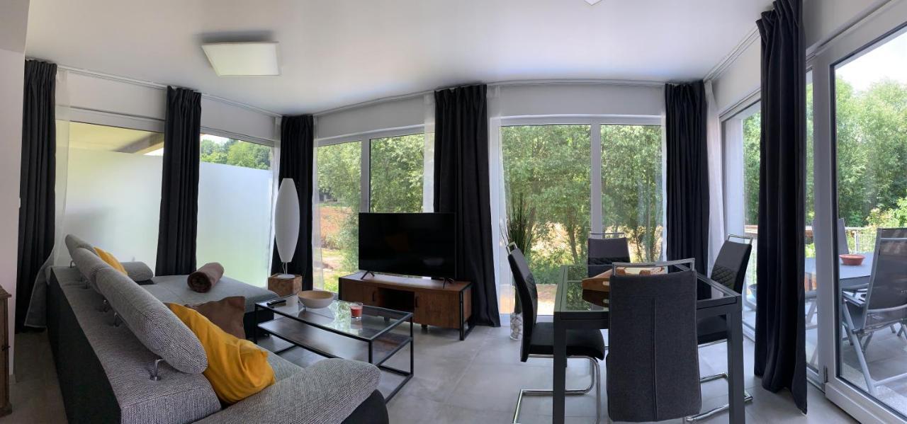Firmen & Ferienwohnung Brecht 2 Waibstadt Buitenkant foto